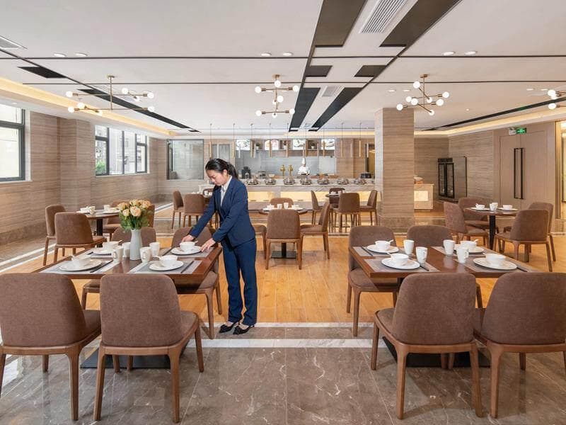 Kyriad Marvelous Hotel Shenzhen Airport Gushu Metro Station photo 3