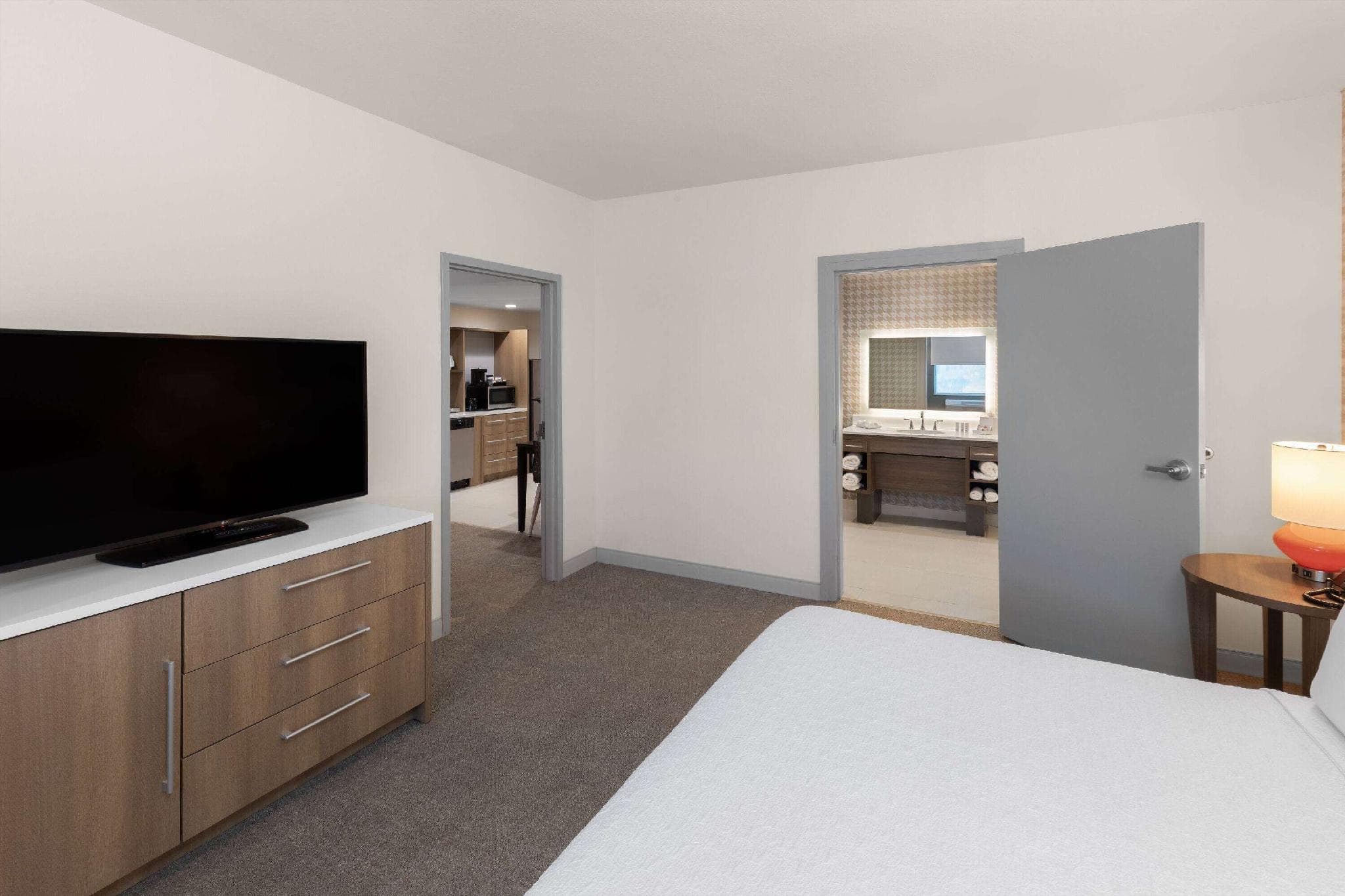 Hawthorn Extended Stay by Wyndham Kingwood/Houston photo 2
