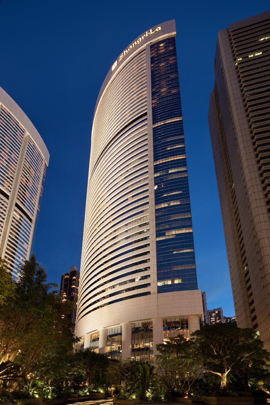 Island Shangri-La, Hong Kong photo 4