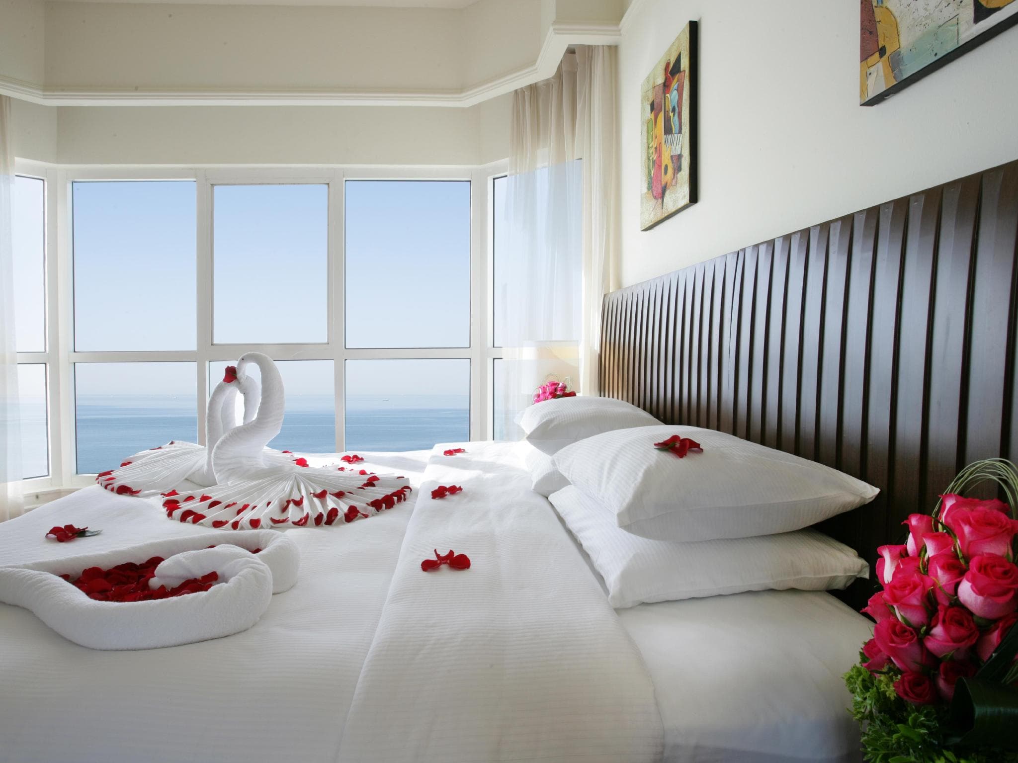 Ramada by Wyndham Beach Hotel Ajman photo 3