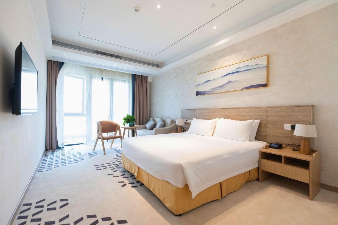 Q-box Hotel Ningbo Hangzhou Bay photo 2