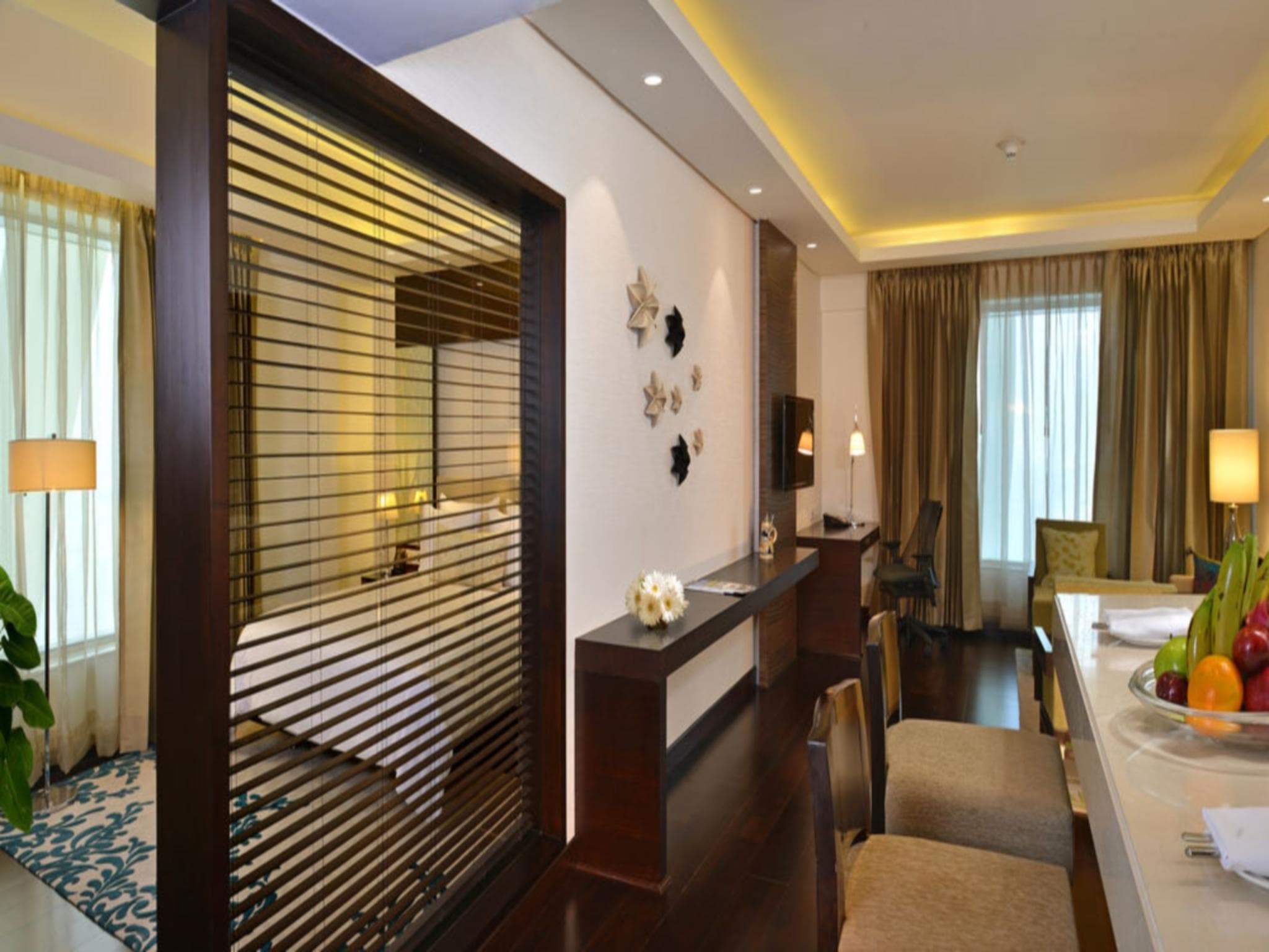 DoubleTree by Hilton Gurugram Baani Square photo 4