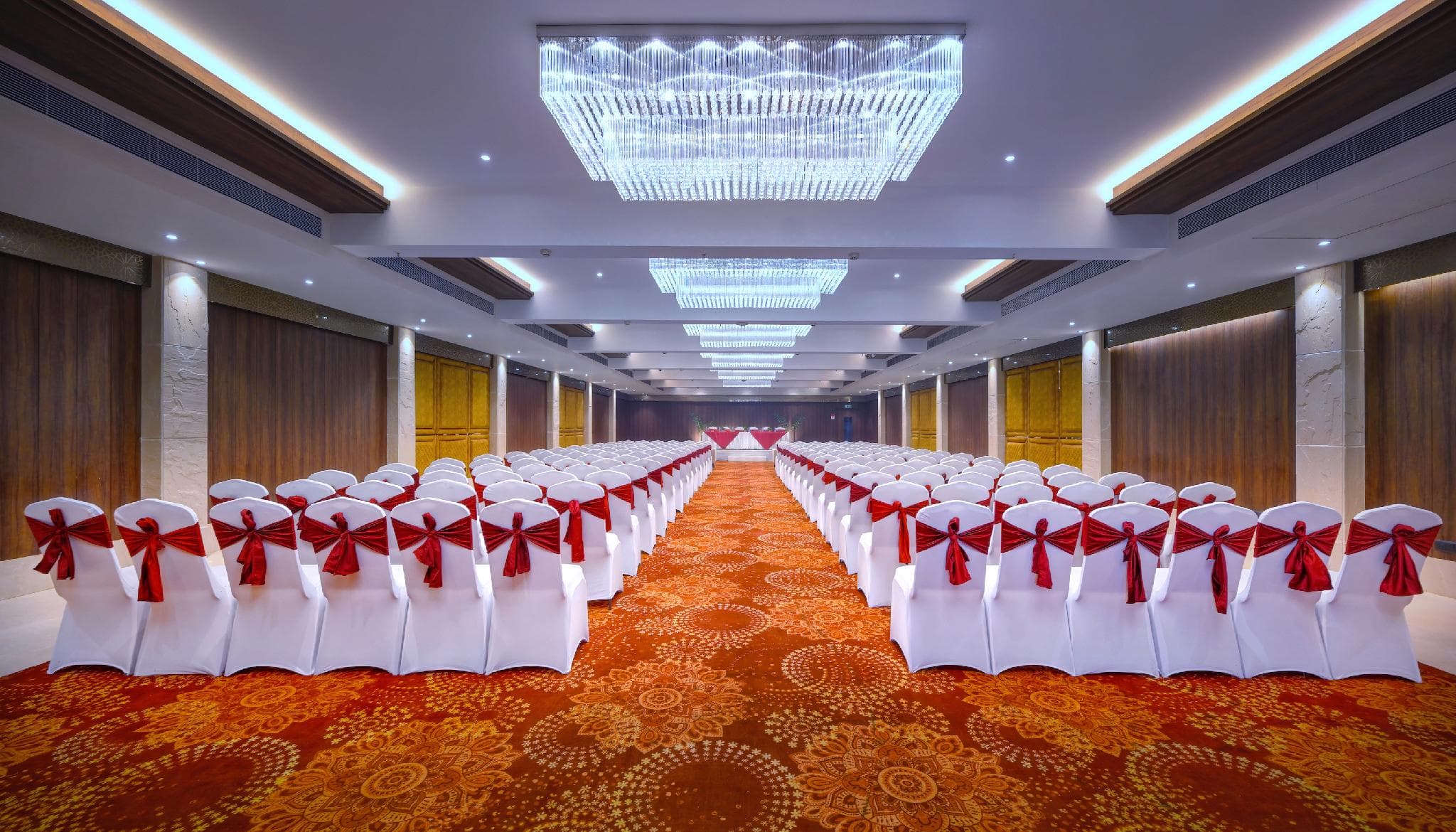 Royale Sarovar Portico Agra photo 4