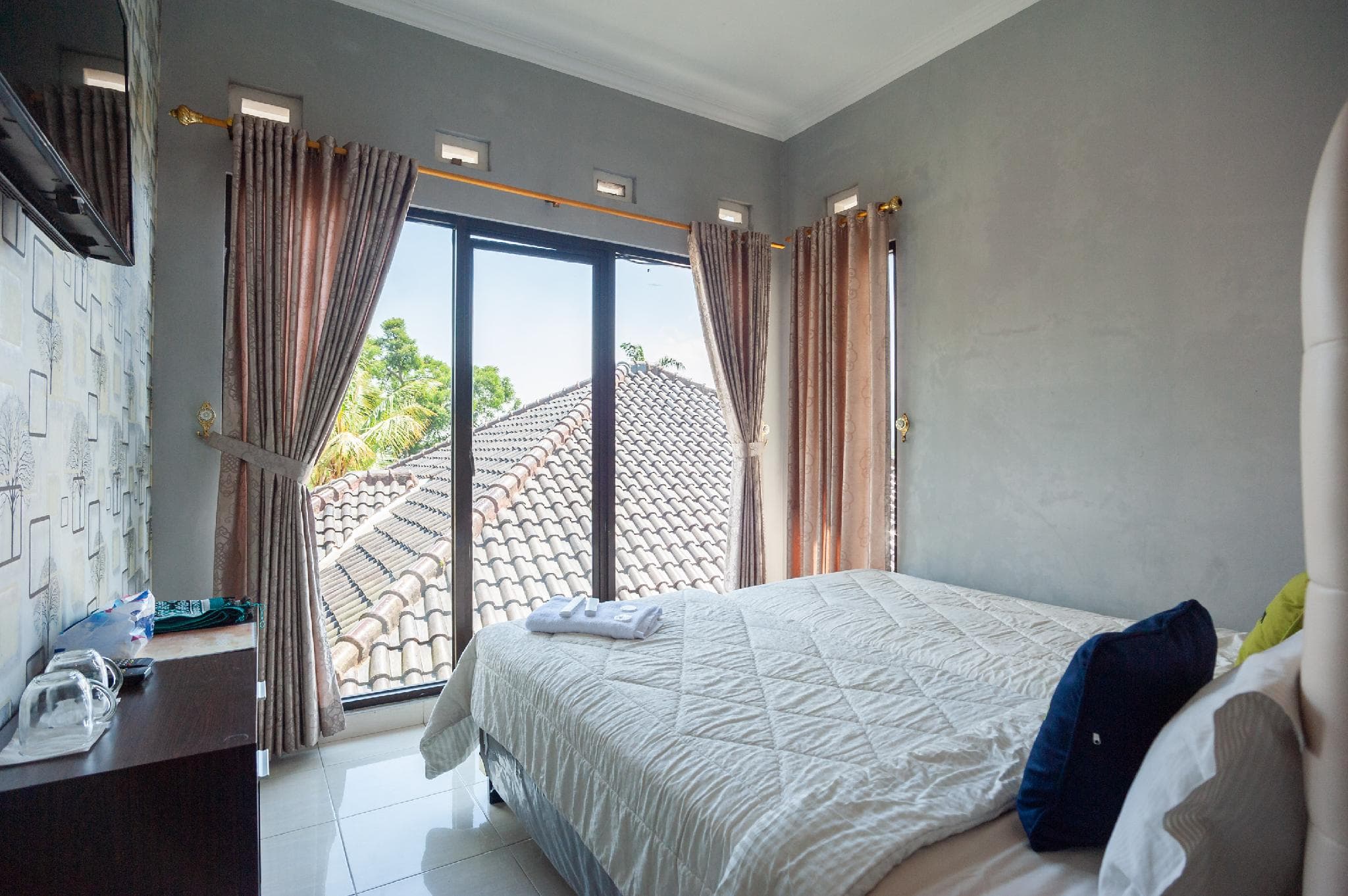 Urbanview Resort Syariah Khansa Cisarua Puncak by RedDoorz photo 2