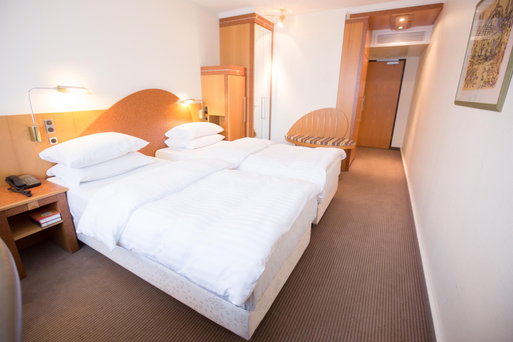 Crowne Plaza Frankfurt Congress Hotel By IHG photo 5
