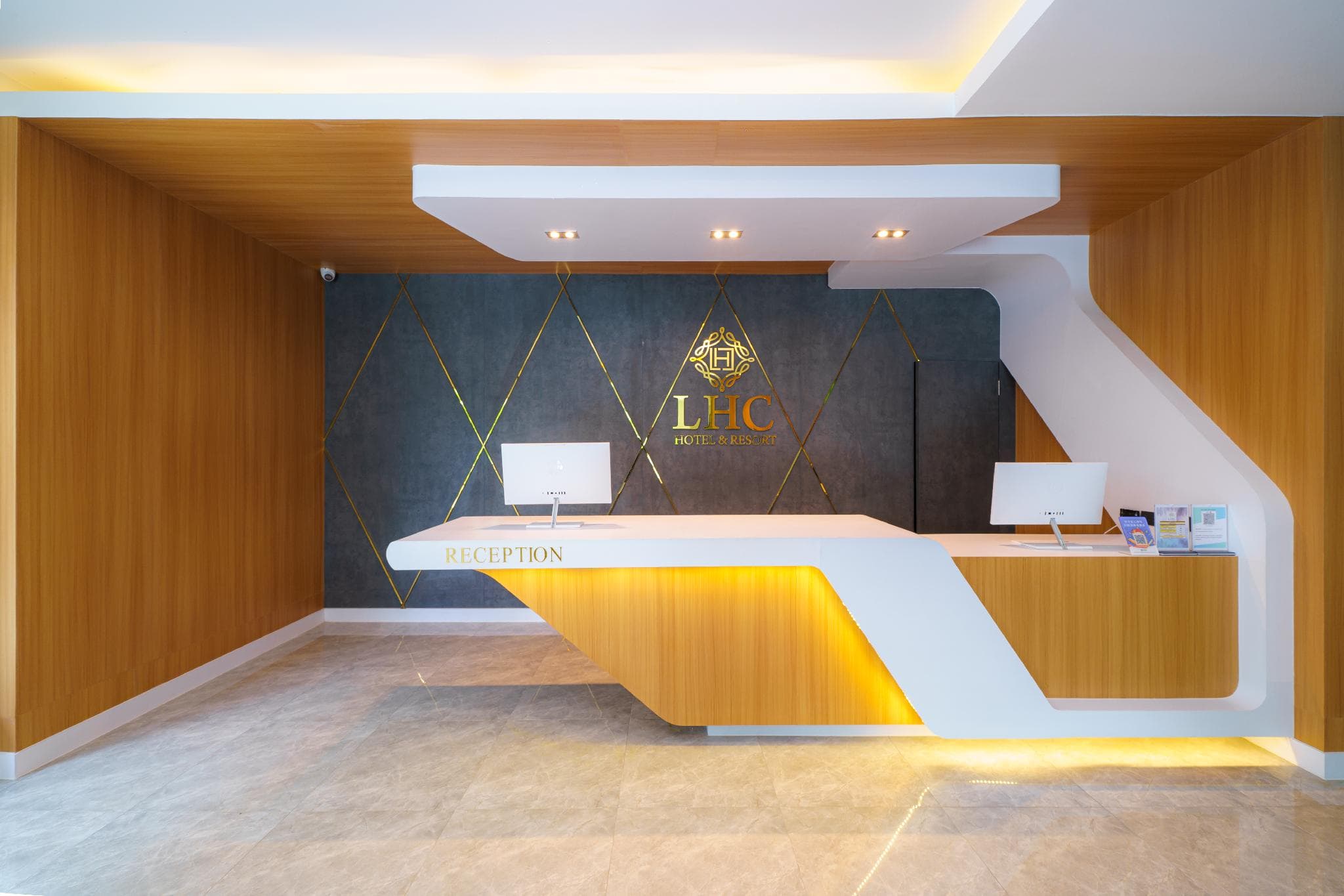 LHC HOTEL AND RESORT photo 3