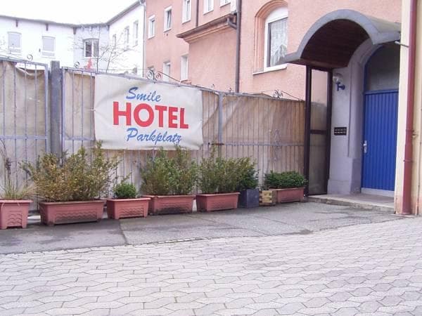 Smile Hotel