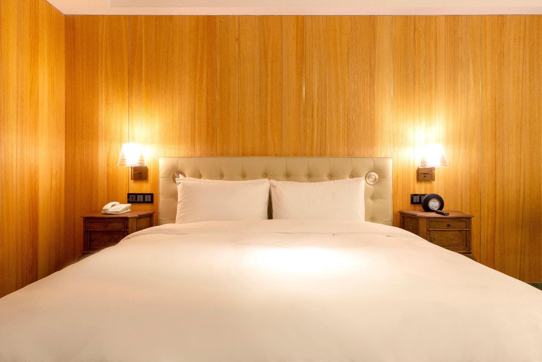 Inhouse Hotel Grand photo 2