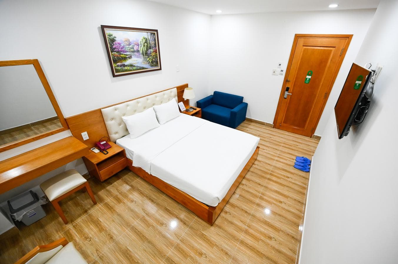 Vivian Airport Hotel Saigon photo 3