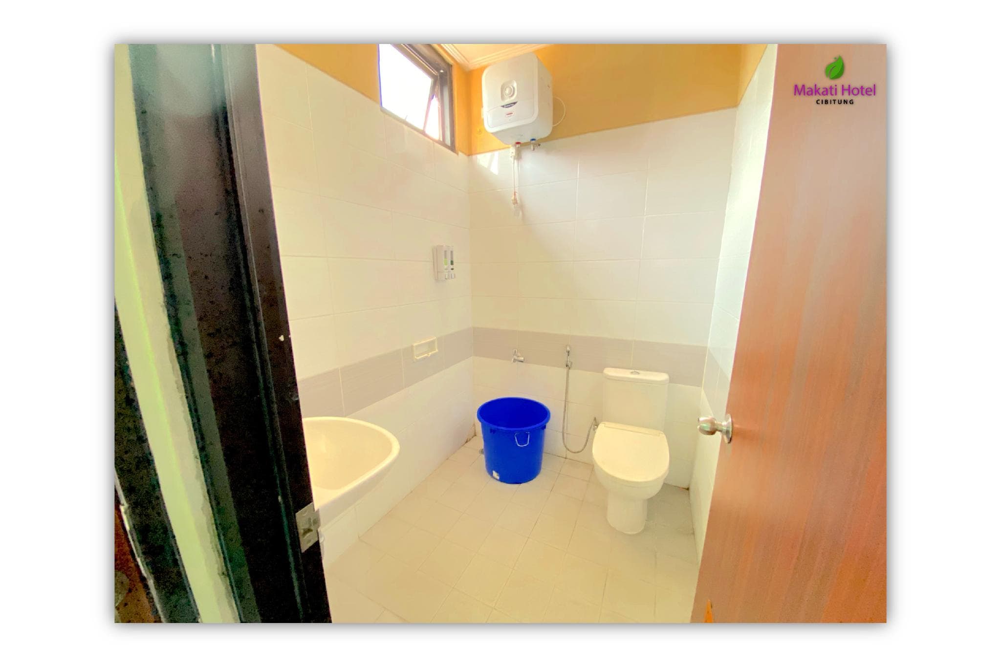 Makati Hotel Cibitung photo 2