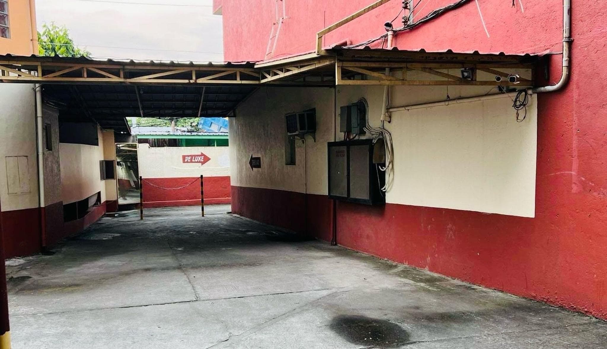 OYO 1026 Evita Hotel Bacoor photo 3