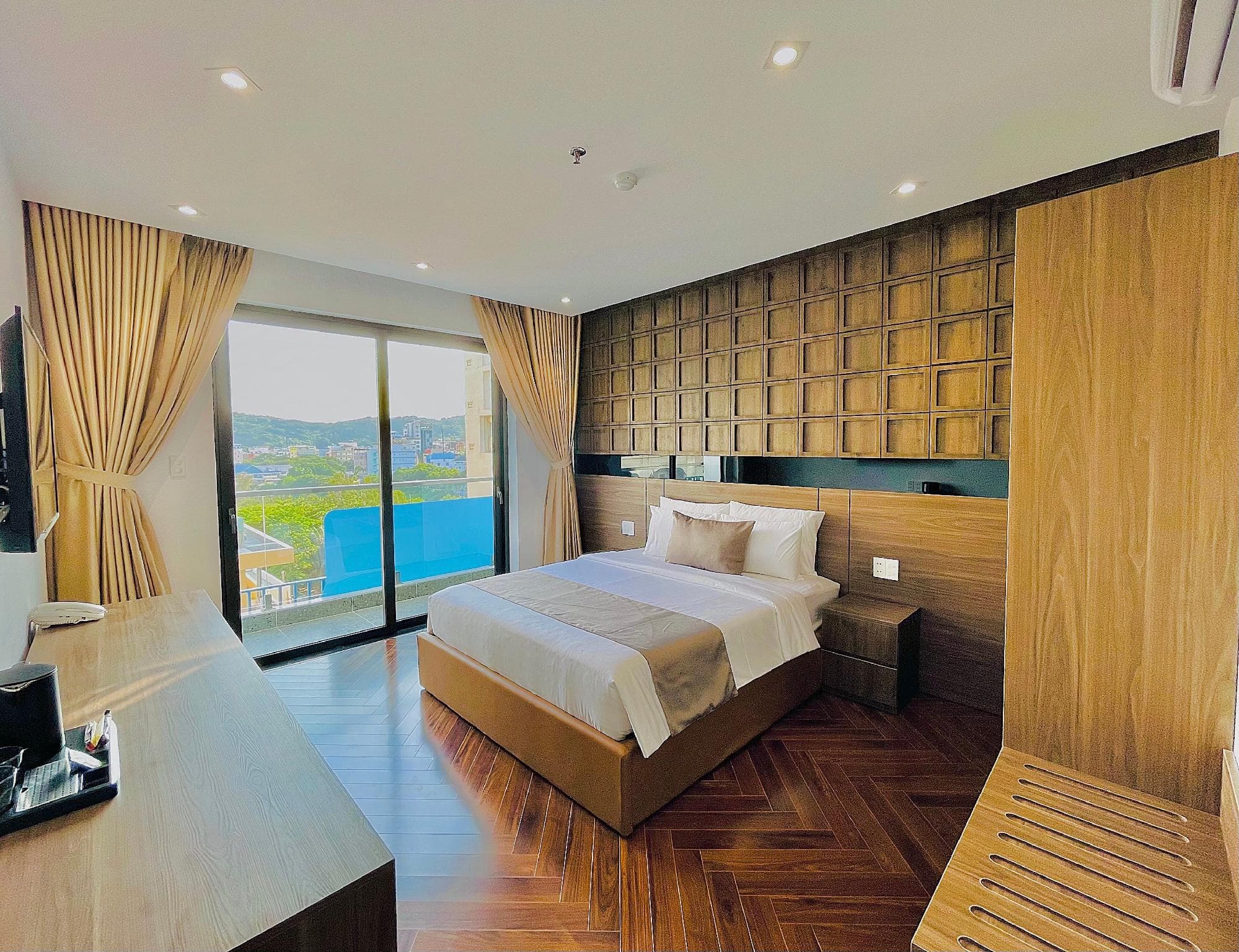 Hải Long Hotel 2
