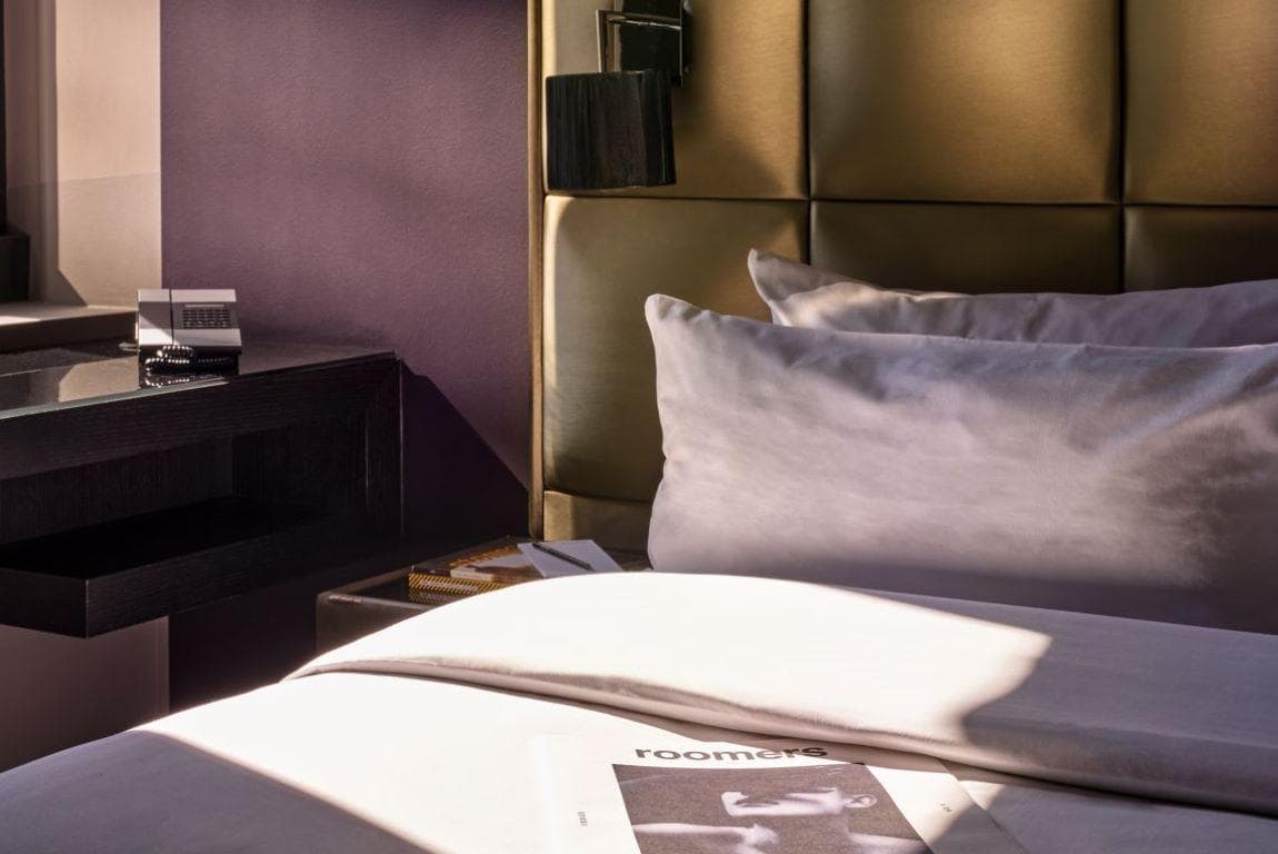 Roomers Frankfurt Central, Autograph Collection photo 3