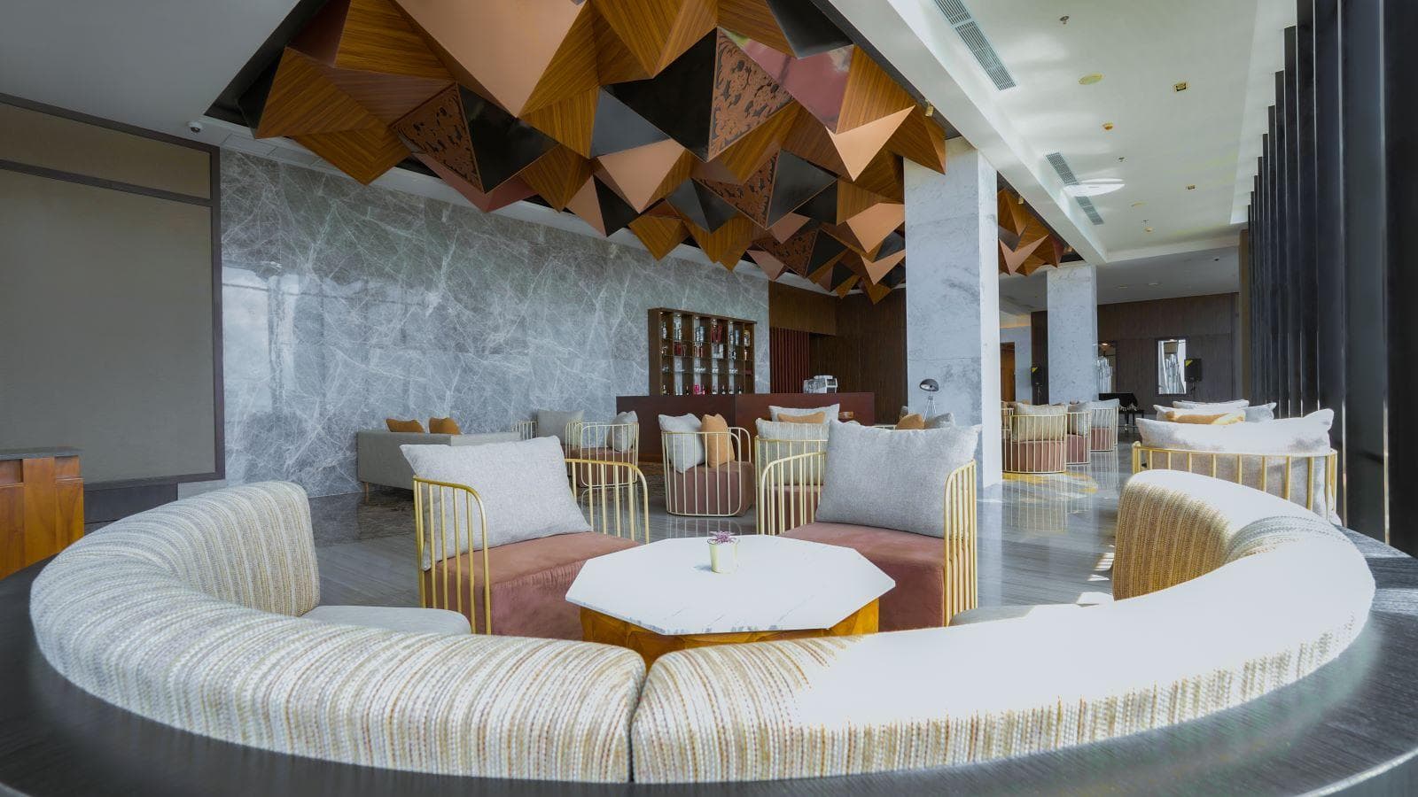 Whiz Luxe Hotel Spazio Surabaya photo 5
