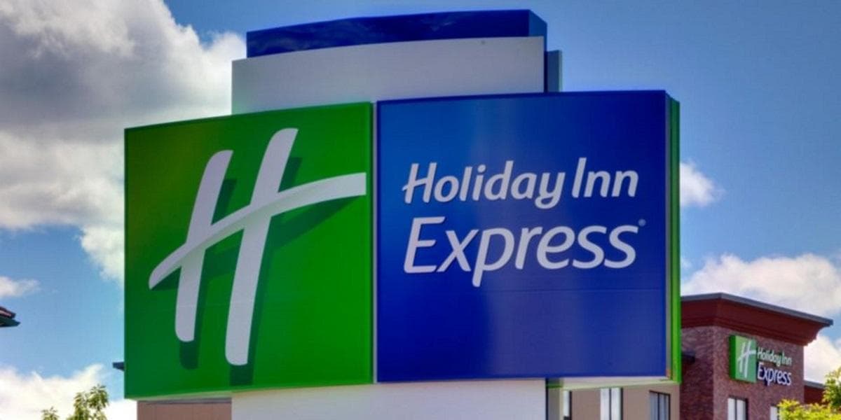 Holiday Inn Express and Suites Tonawanda Buffalo Area By IHG photo 3