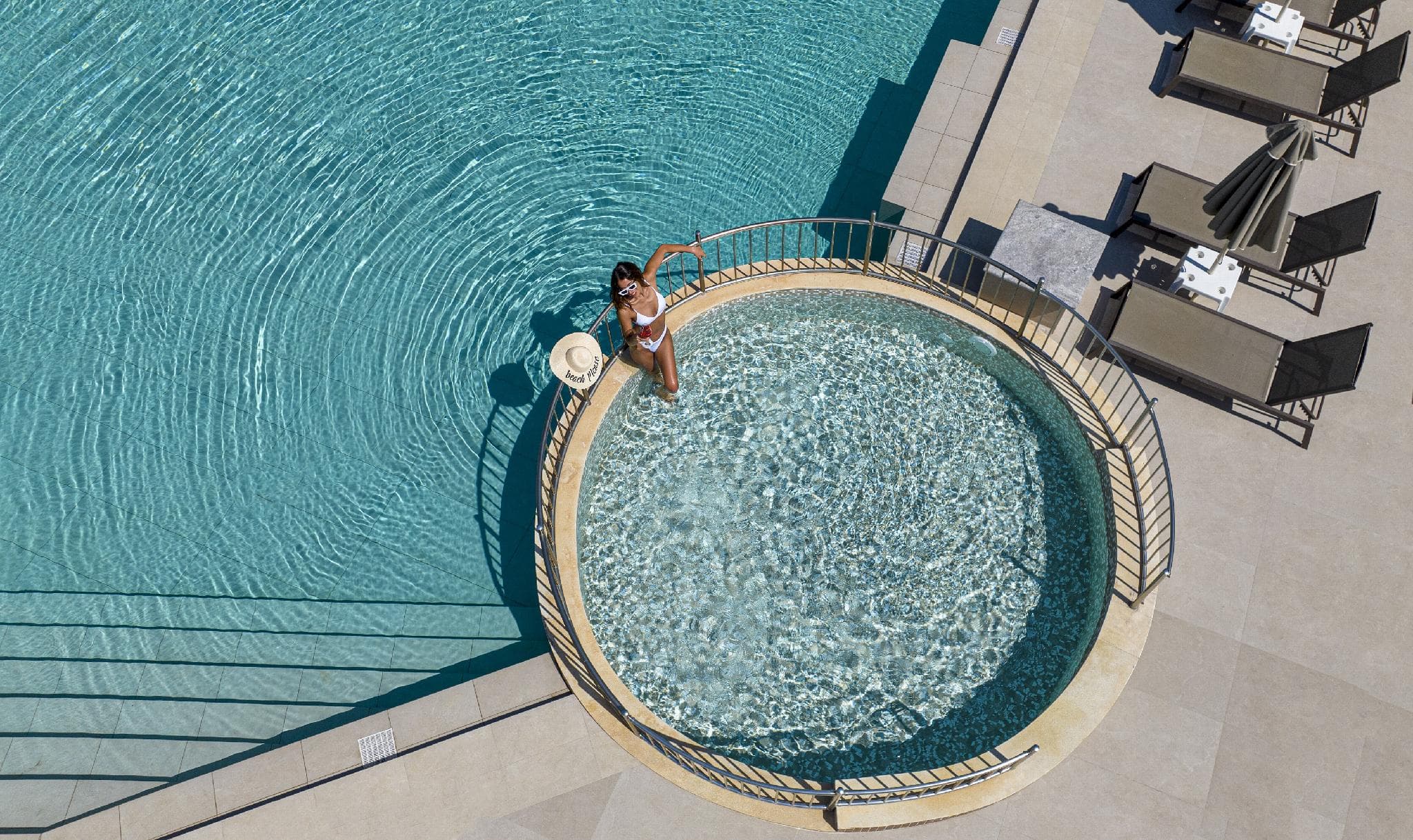 Vantaris Luxury Beach Resort photo 4