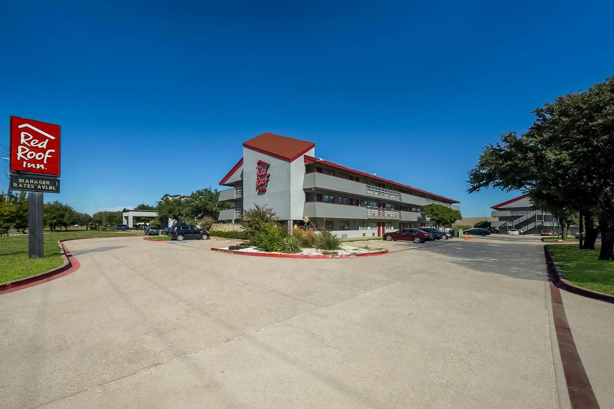 Red Roof Inn Dallas - DFW Airport North photo 4