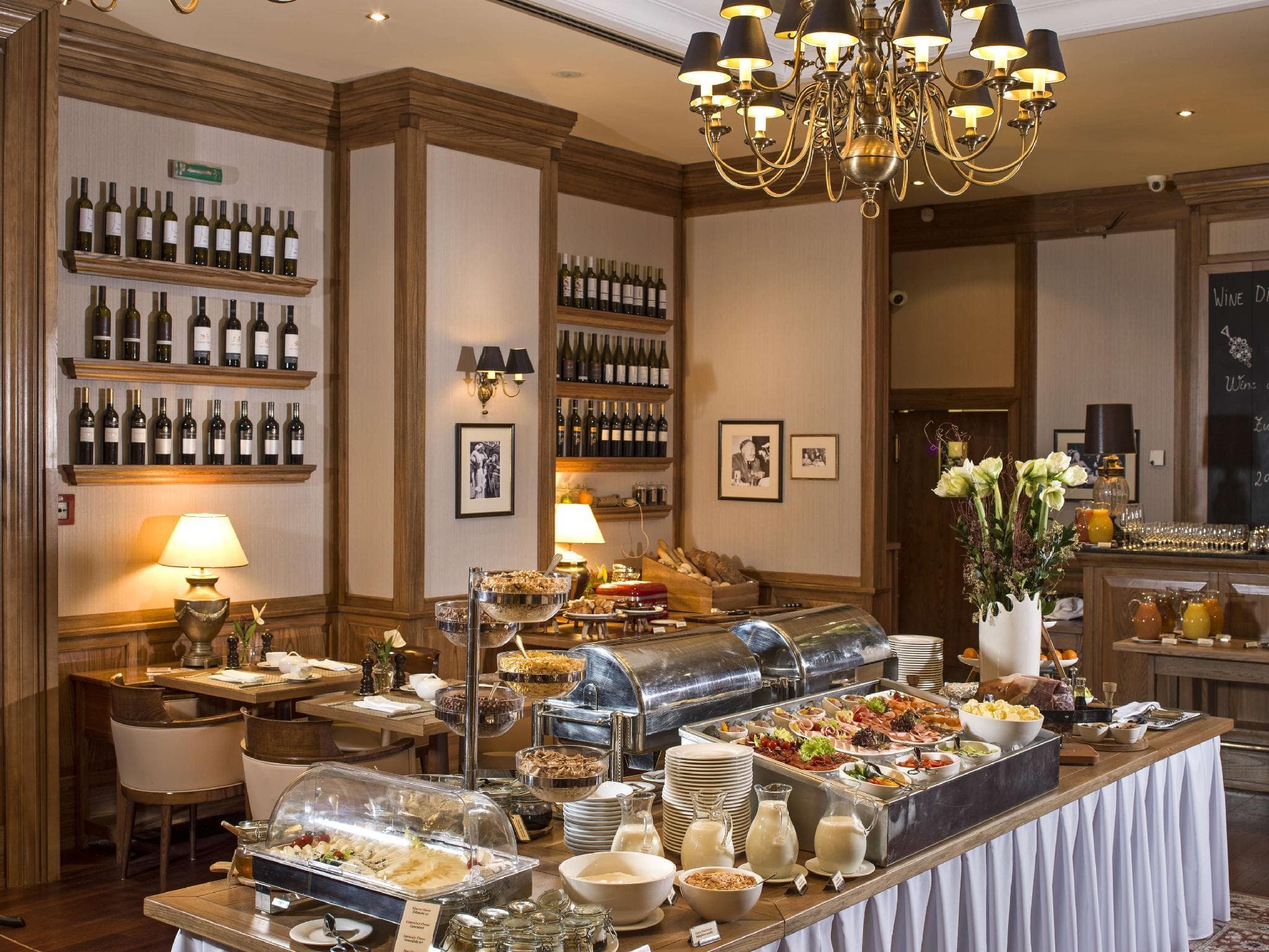 Marrol's Boutique Hotel photo 3