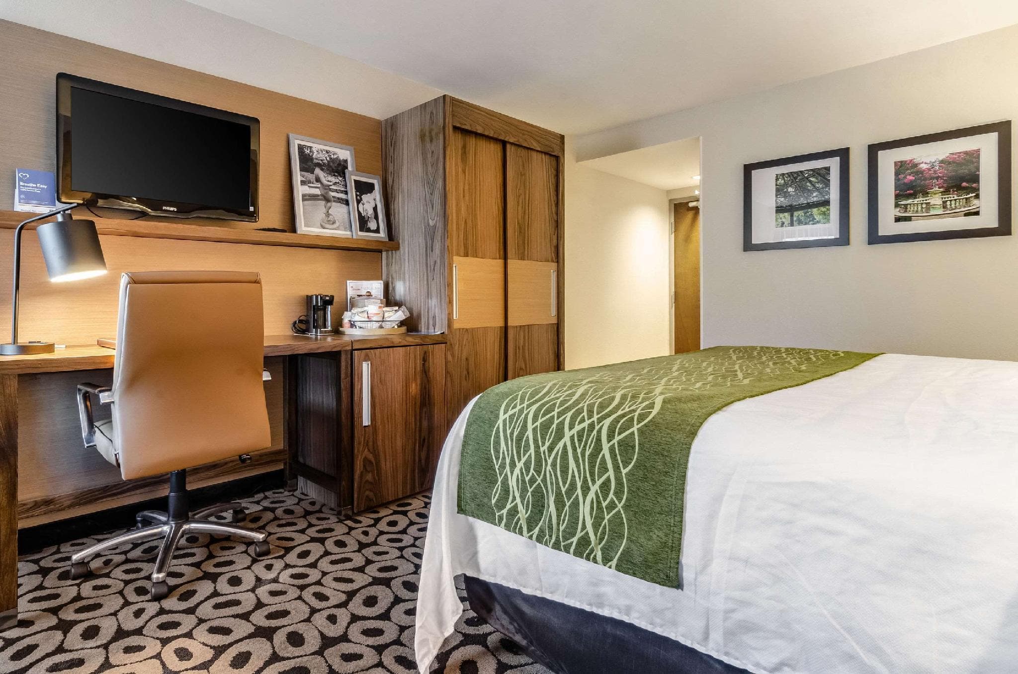 Comfort Inn Raleigh Midtown photo 2