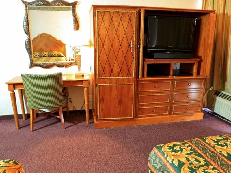 Valley Inn photo 4