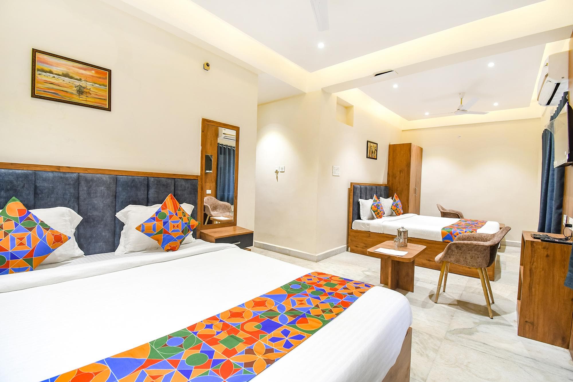 FabHotel Prime The Golden Plaza - Nr. Tarapith Temple photo 2