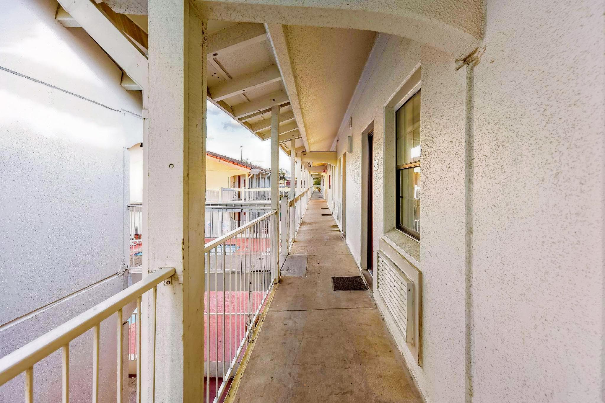 Red Roof Inn Plano photo 4