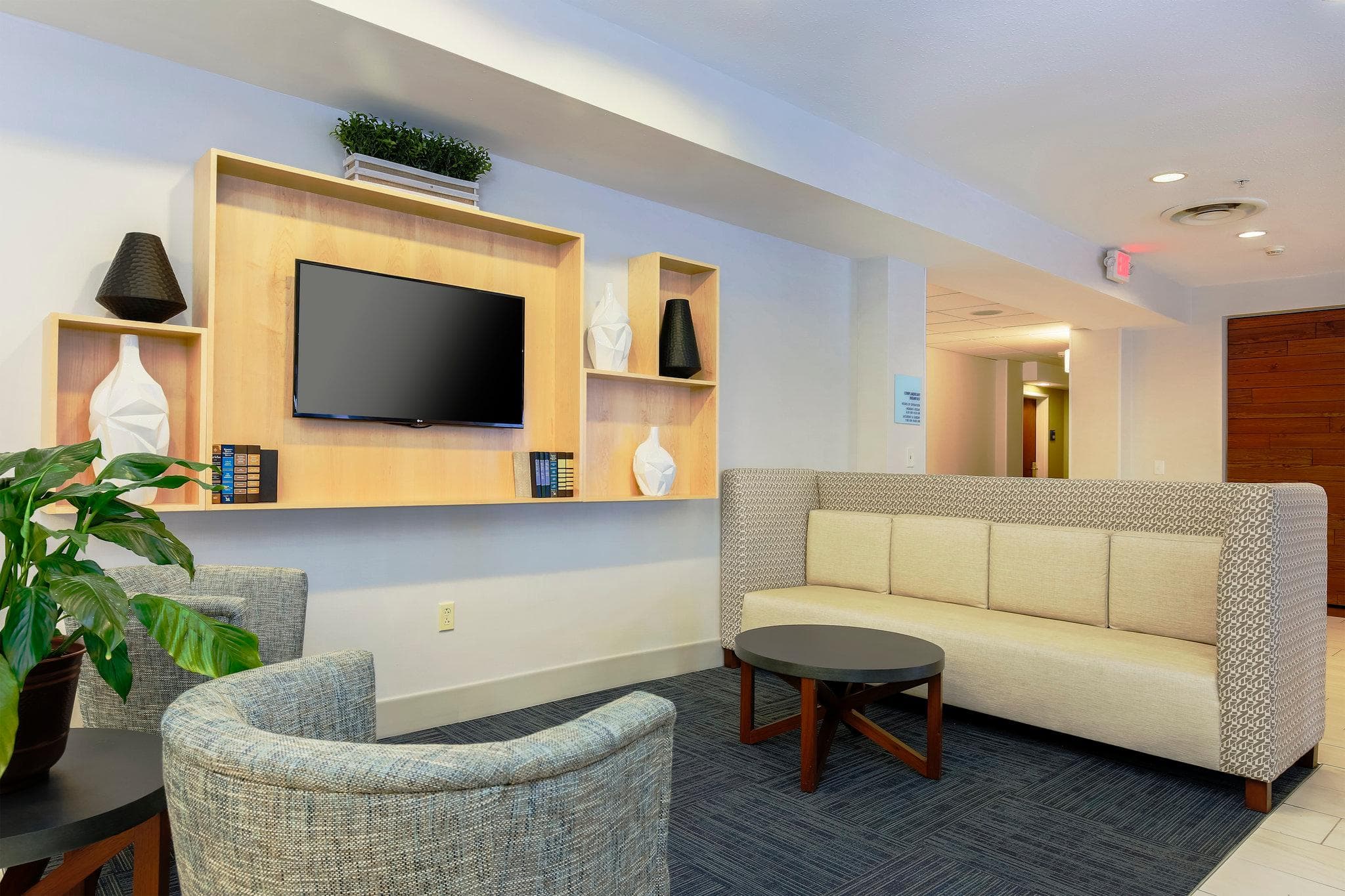 Holiday Inn Express Irondequoit By IHG photo 5