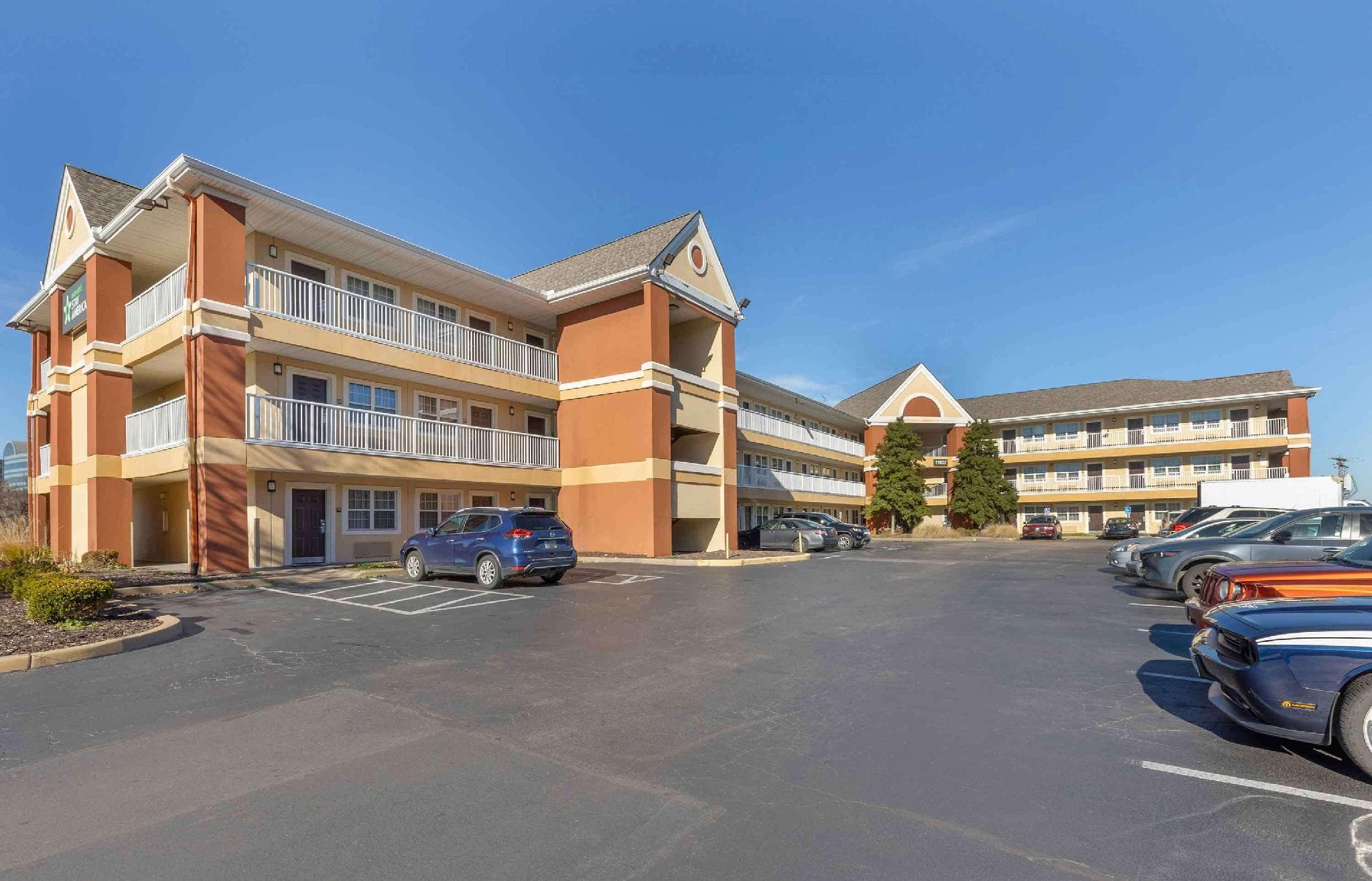 Extended Stay America Select Suites - St. Louis - Westport - East Lackland Rd. photo 4