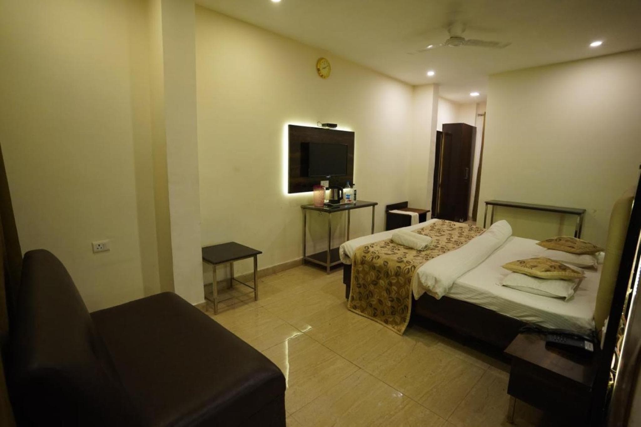 Temptation Ultimate Hotel photo 2