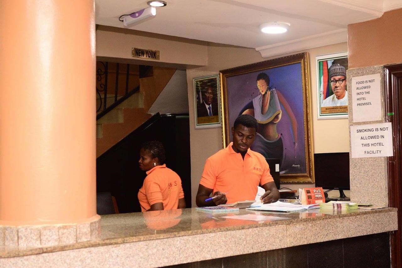 B & S Hotel photo 3