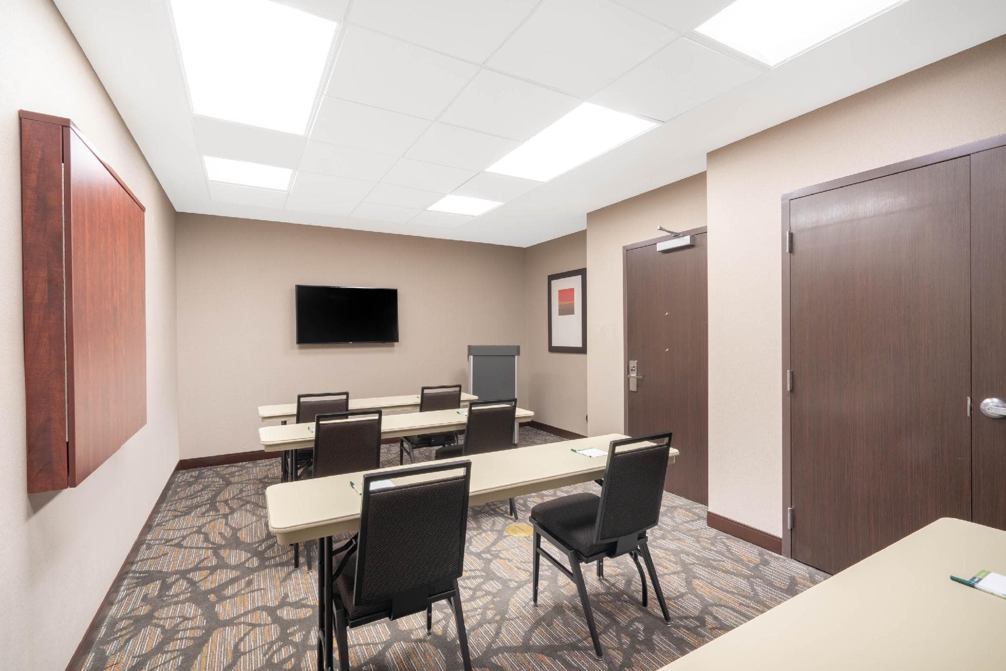 Hampton Inn by Hilton Nashville Airport Century Place photo 5