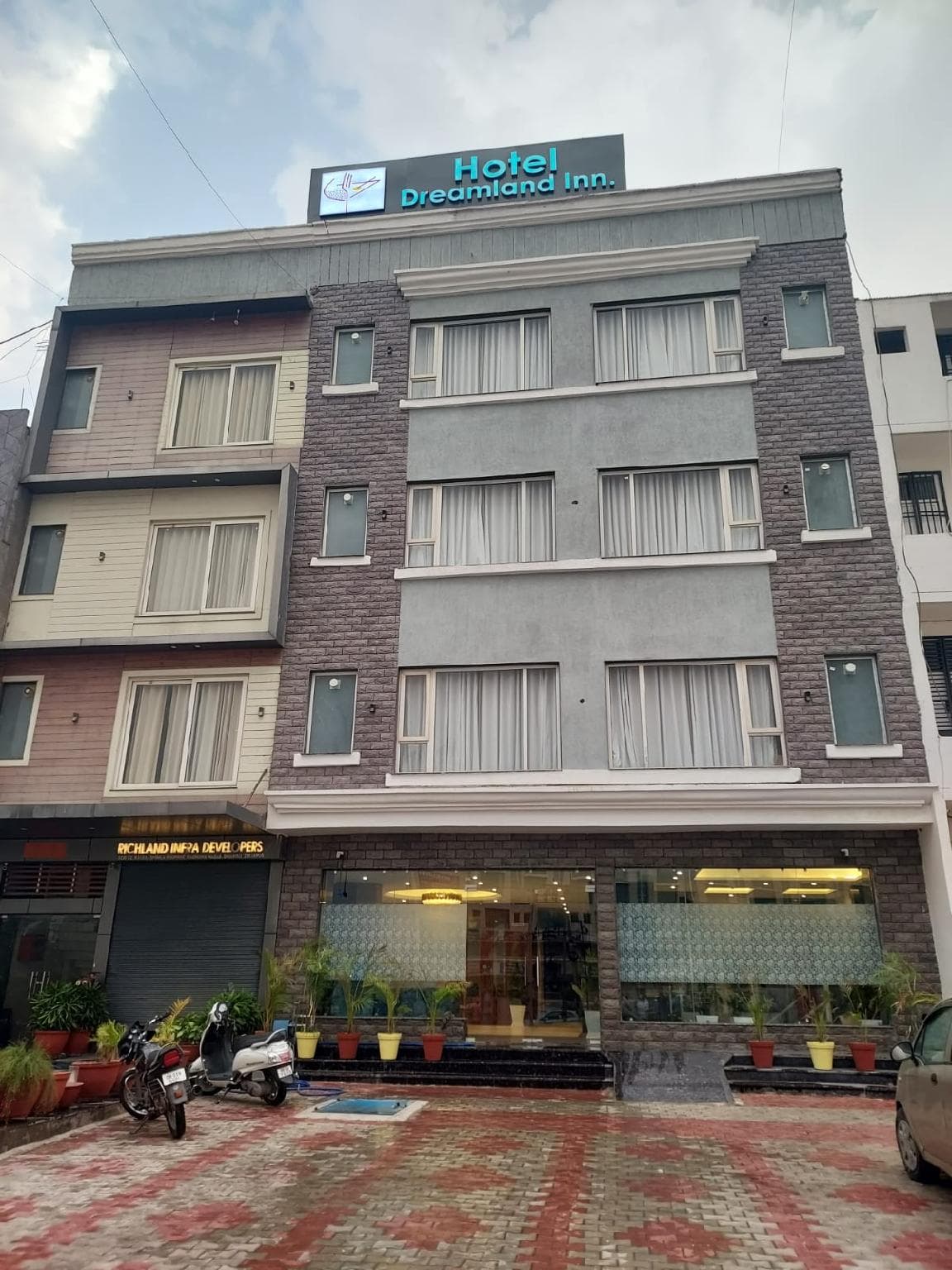 Hotel Dreamland Inn photo 4