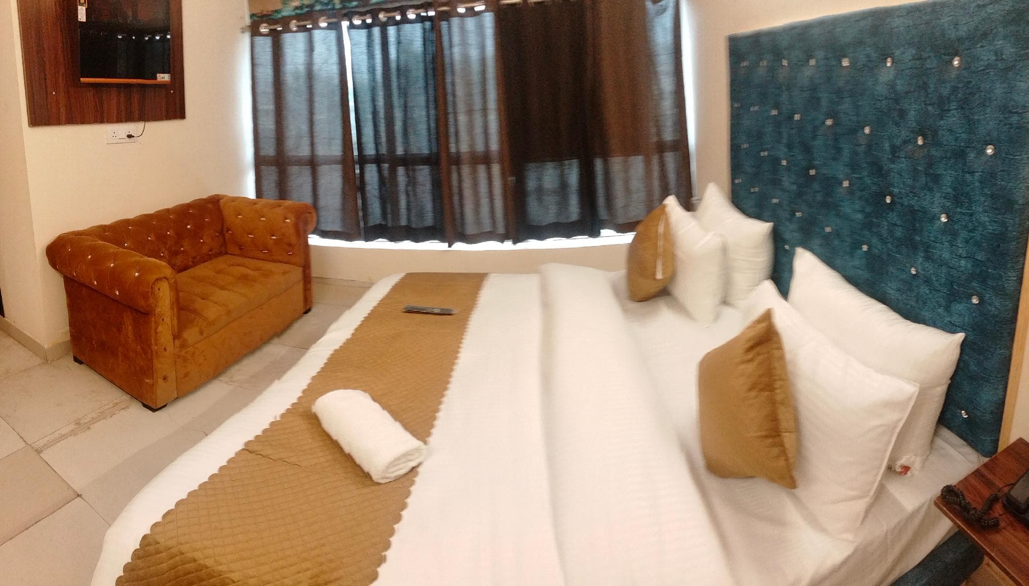 Hotel kaushambhi grand photo 4