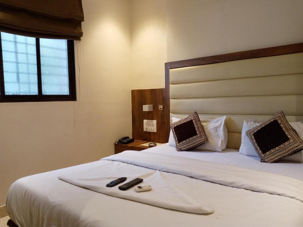 HOTEL ADAMS INN photo 2