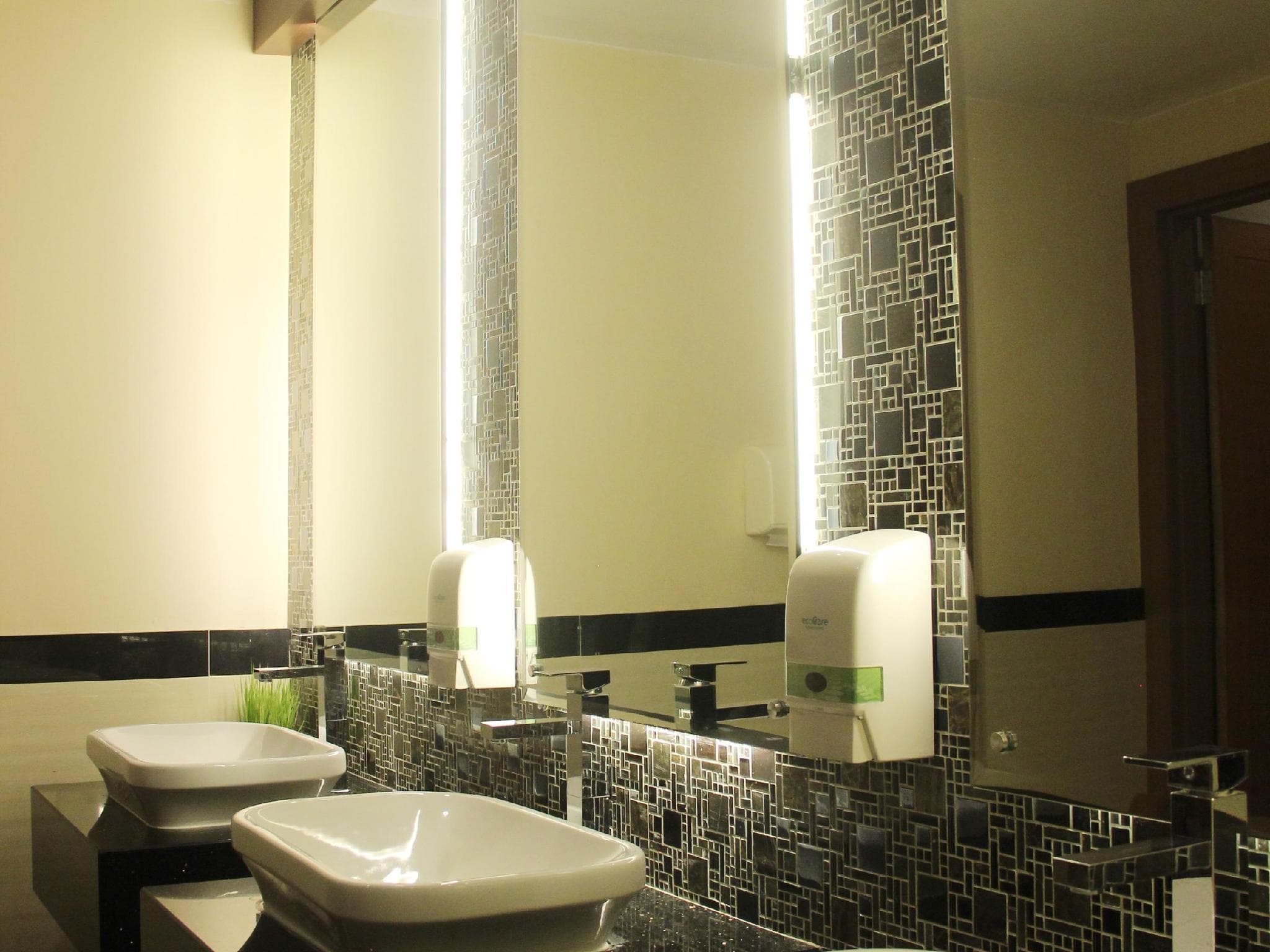 Cavinton Hotel Malioboro Yogyakarta photo 3