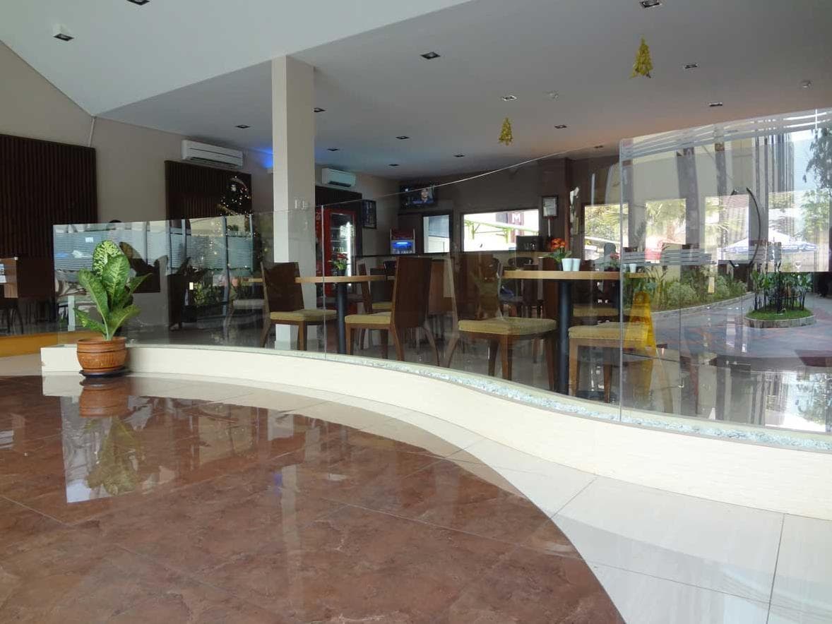Metro Hotel photo 3