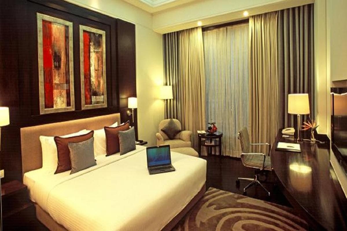 Radisson Noida - Sector 55 photo 3