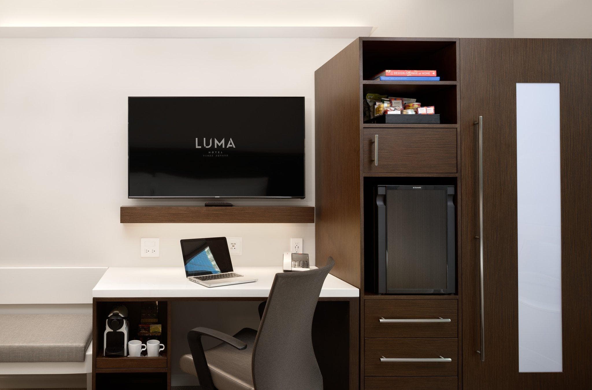 LUMA Hotel - Times Square photo 2