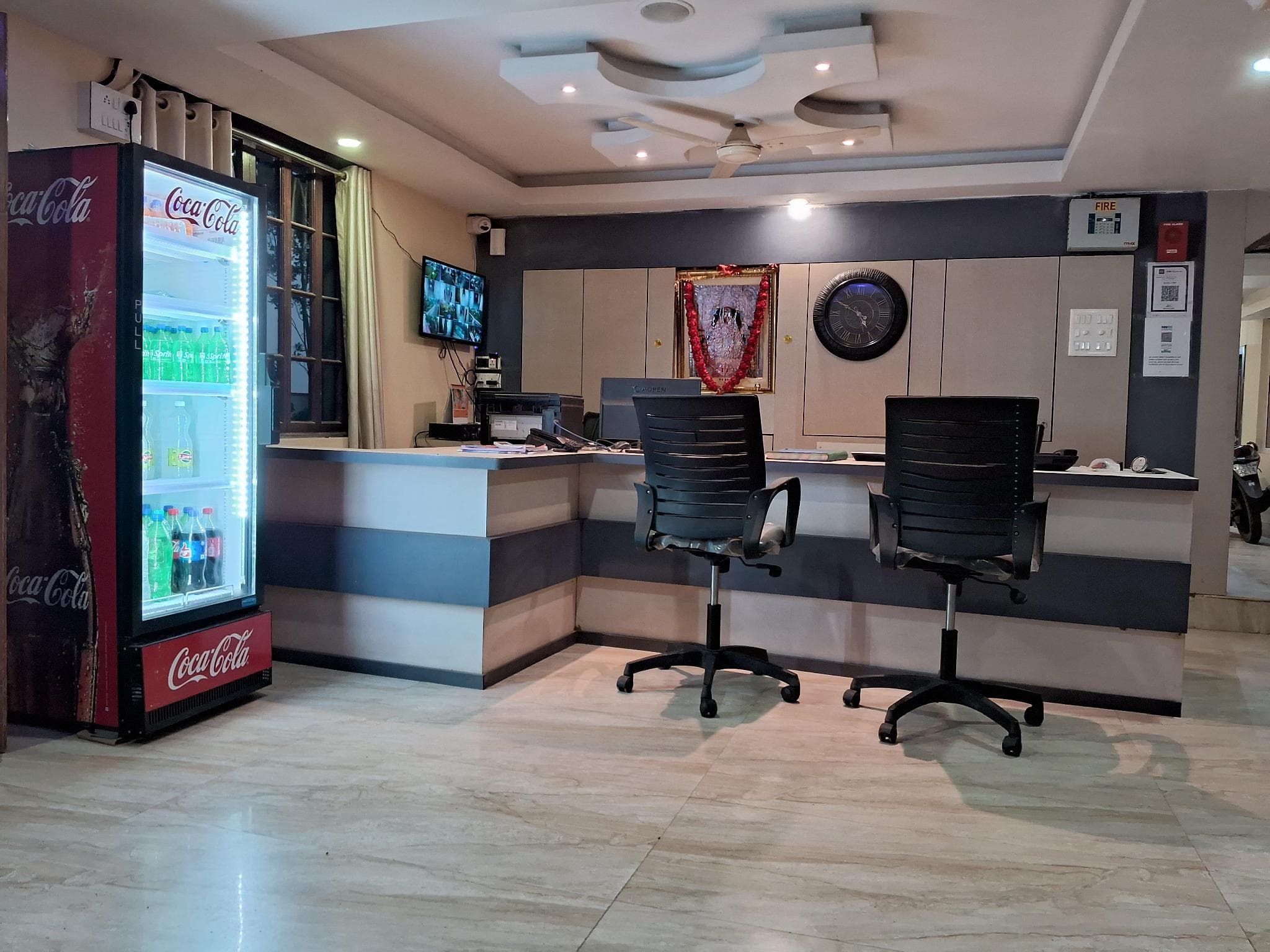 PUJA INTERNATIONAL photo 3