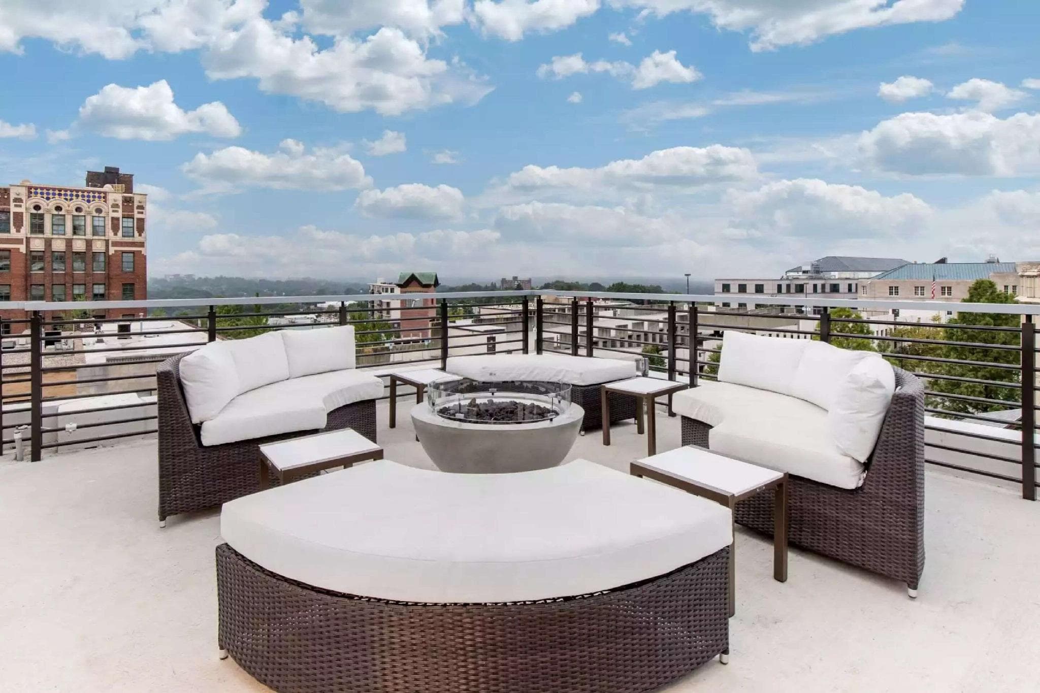 Cambria Hotel Pigeon Forge photo 3