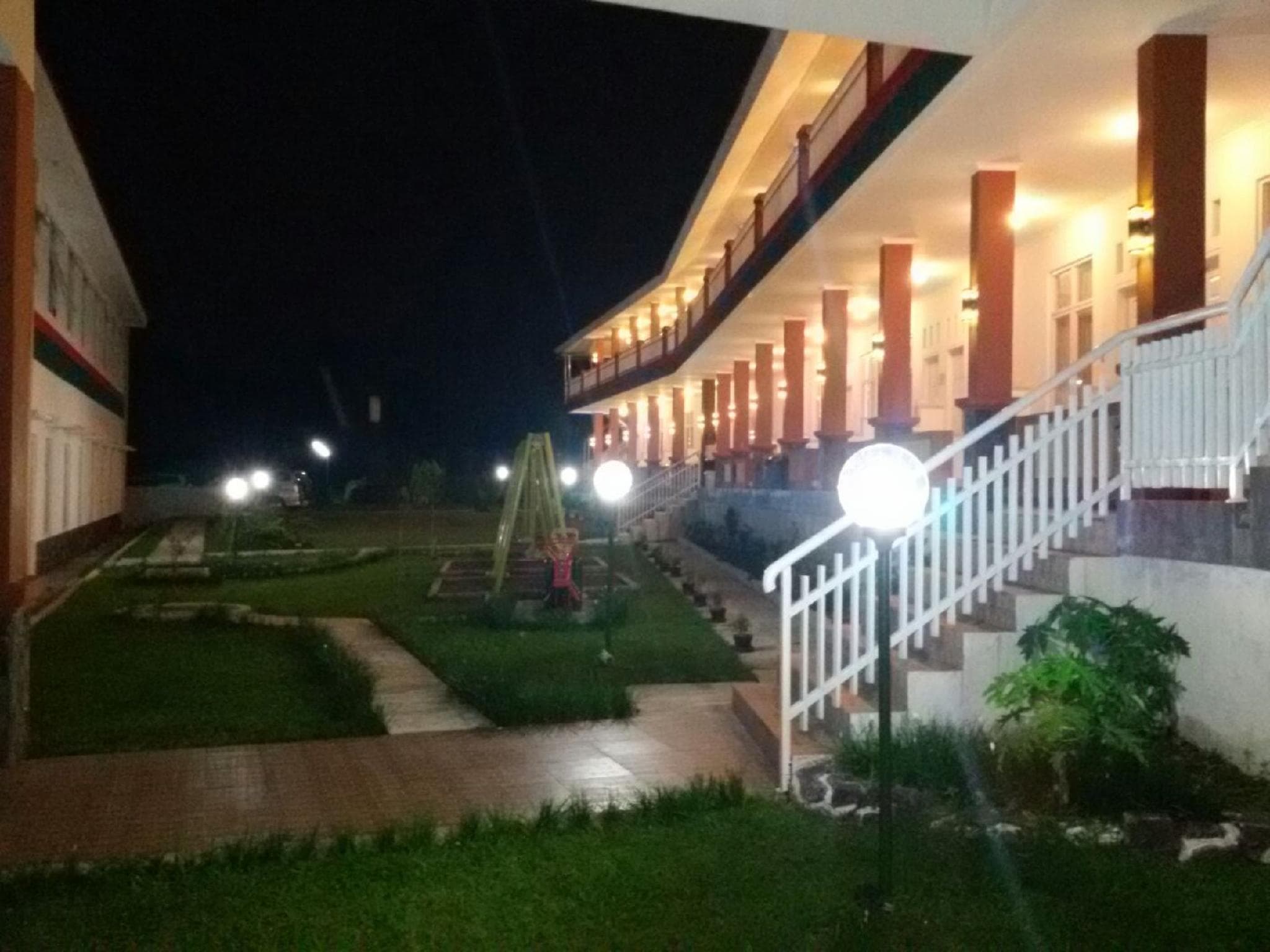 Galaxy Hotel & Resort photo 2