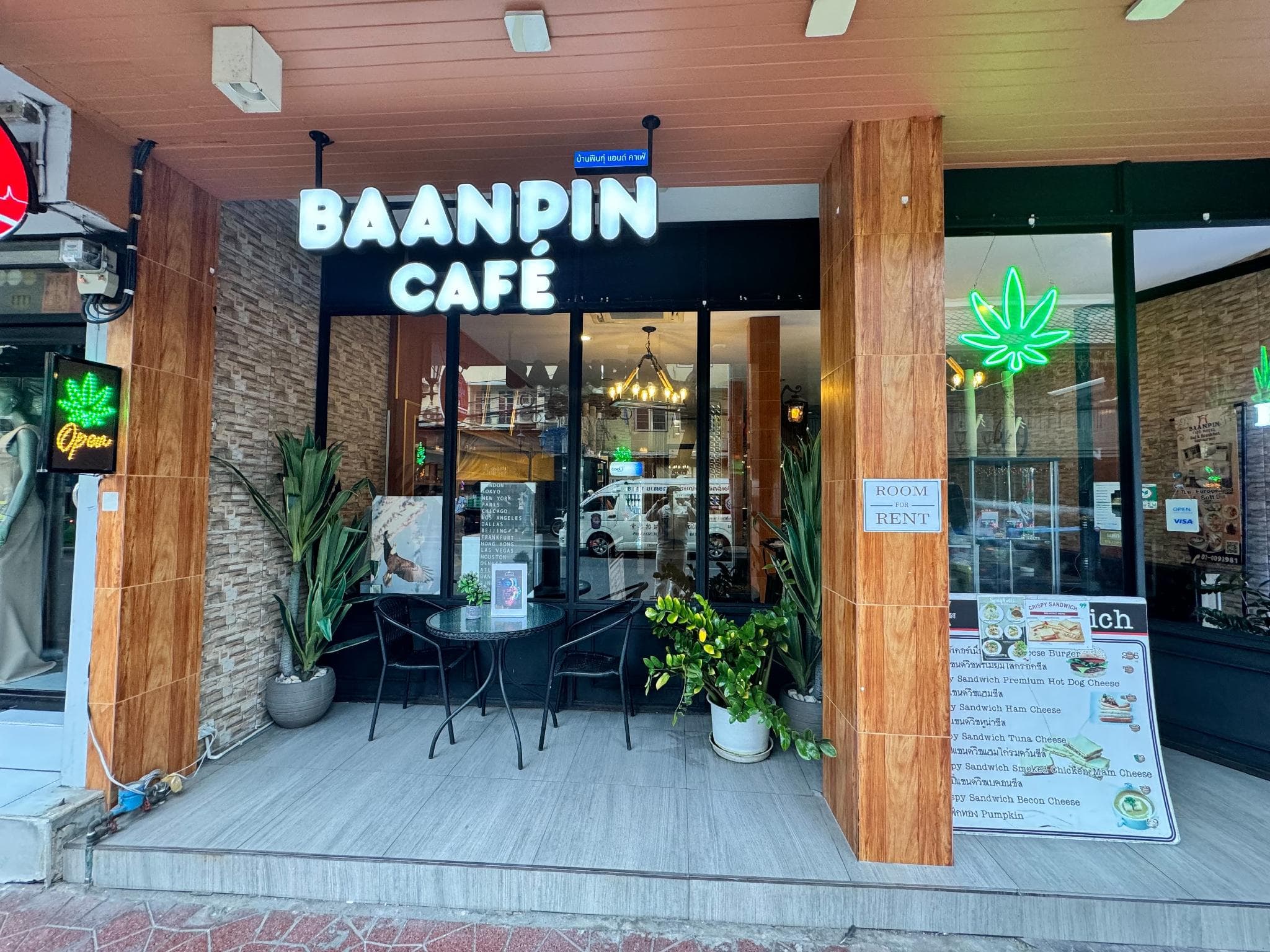 BaanPin Hotel and Cafe photo 4