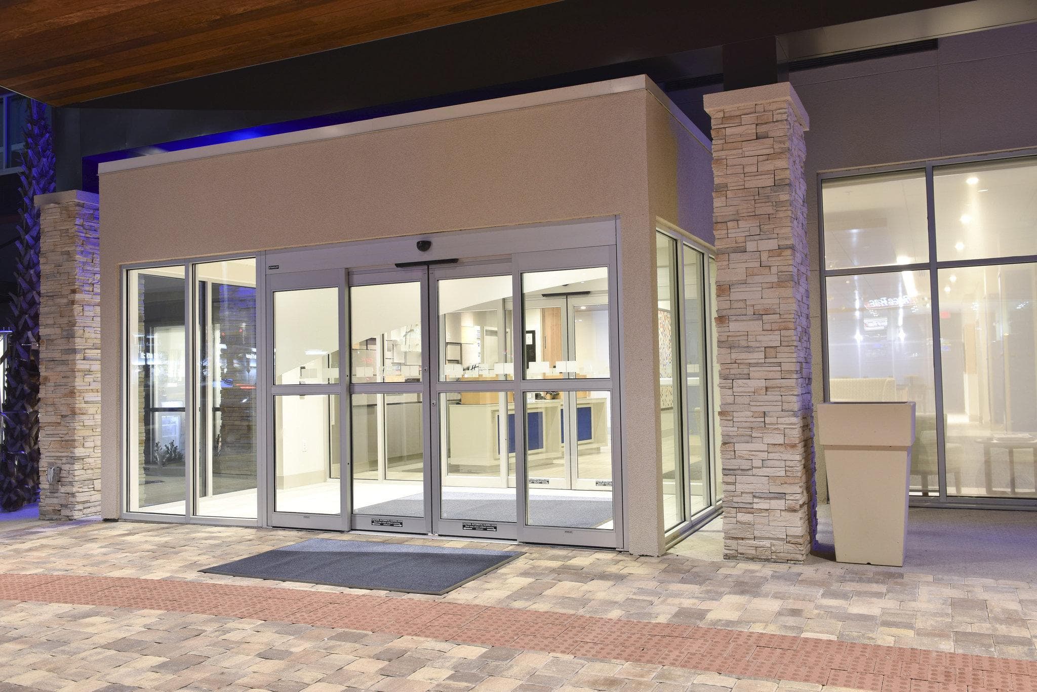 Holiday Inn Express and Suites - Orlando Southeast by IHG photo 3