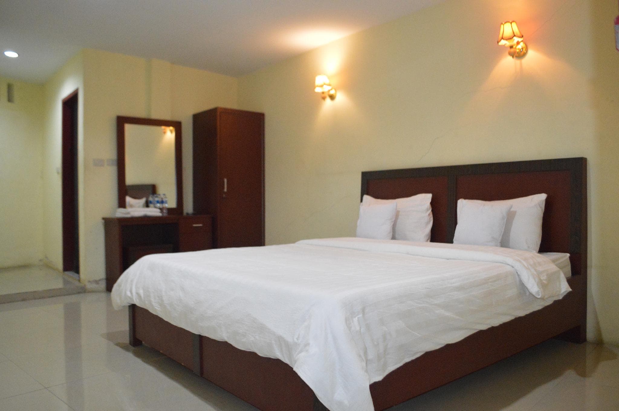 Hotel Toba Shanda By Helocus photo 2