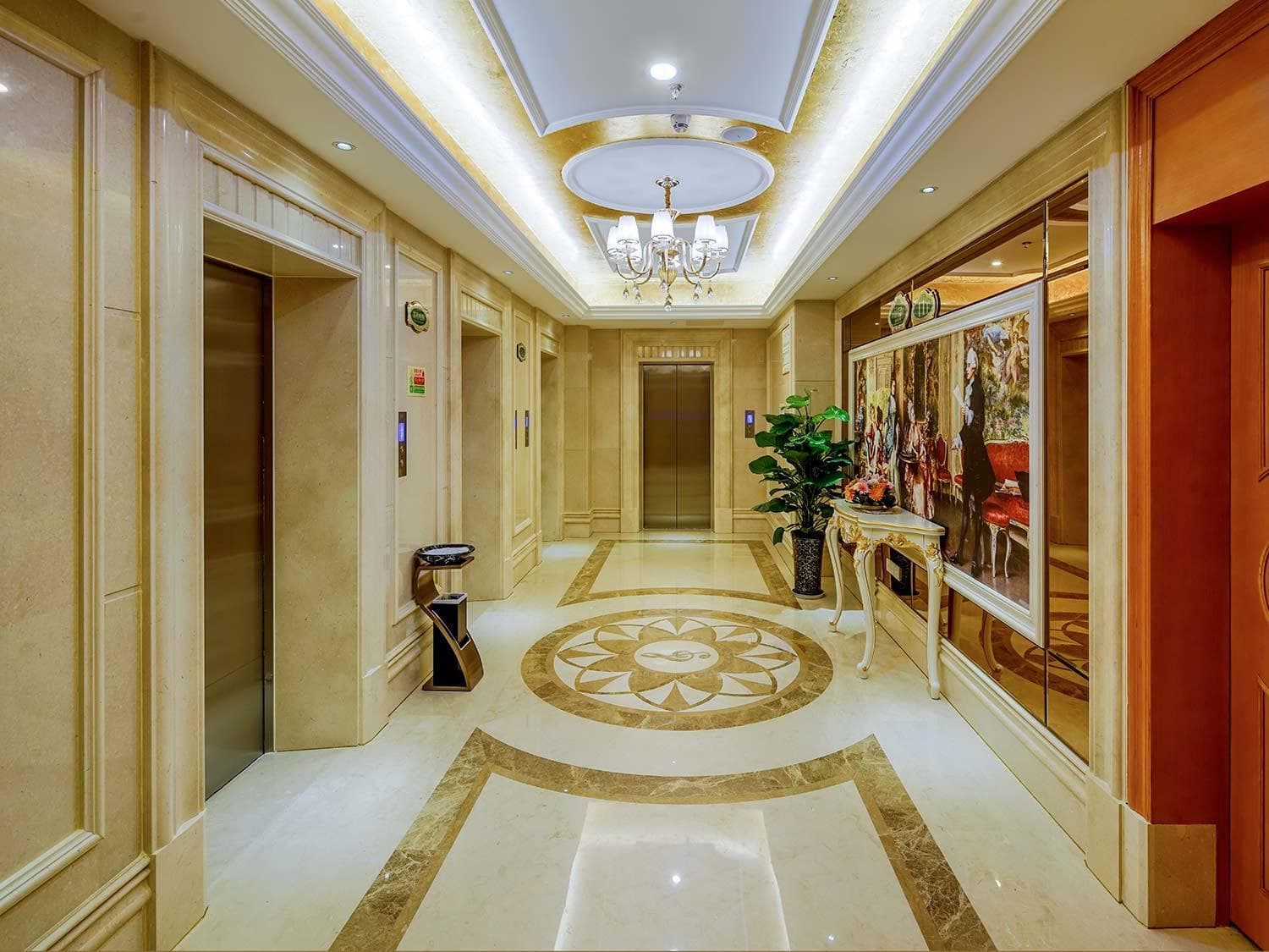 Vienna Hotel Chengdu Wenjiang Zhujiang Plaza Guanghua Park Metro Station photo 3