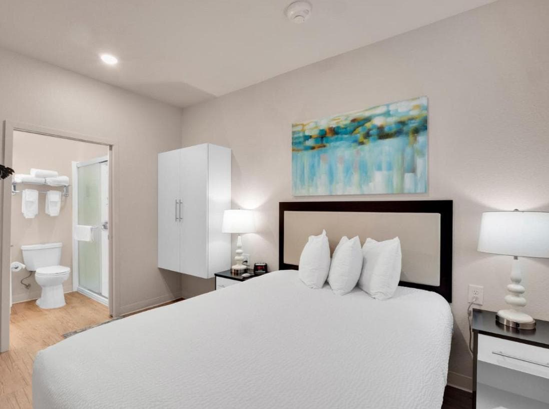 WaterWalk Extended Stay Raleigh Durham Research Triangle photo 2