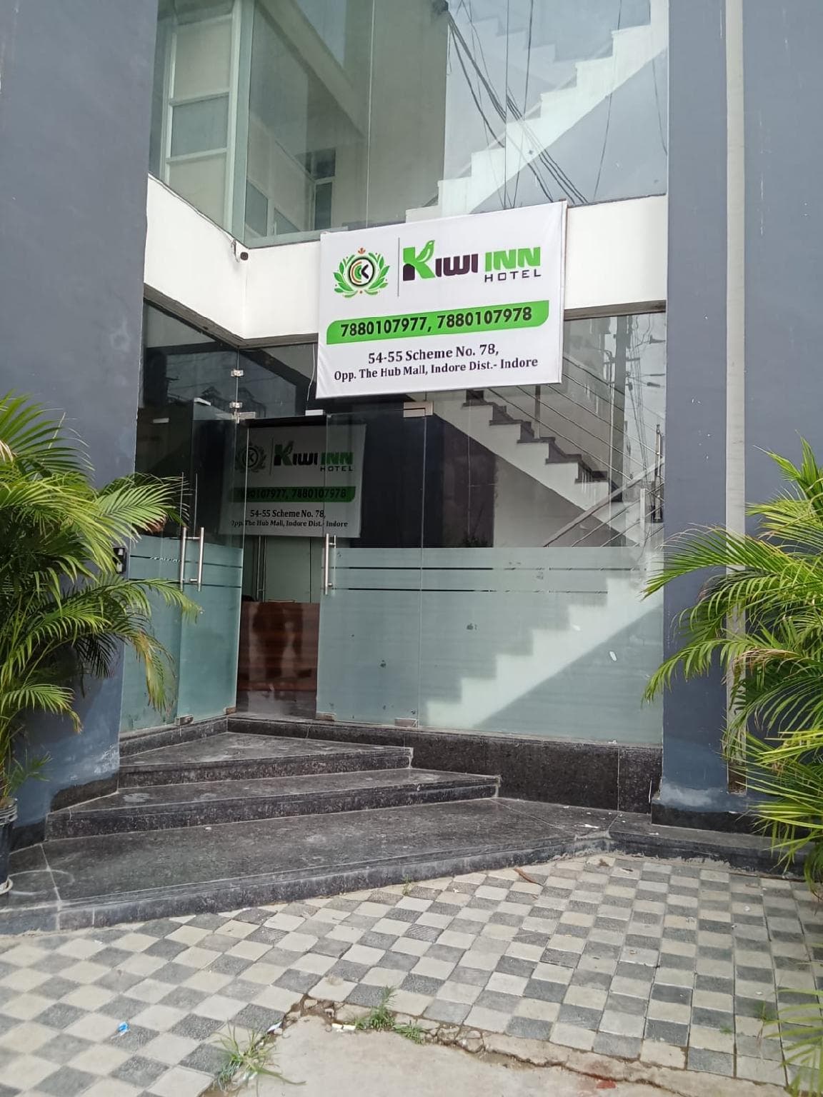 Hotel Kiwi Inn Vijaynagar Scheme 78