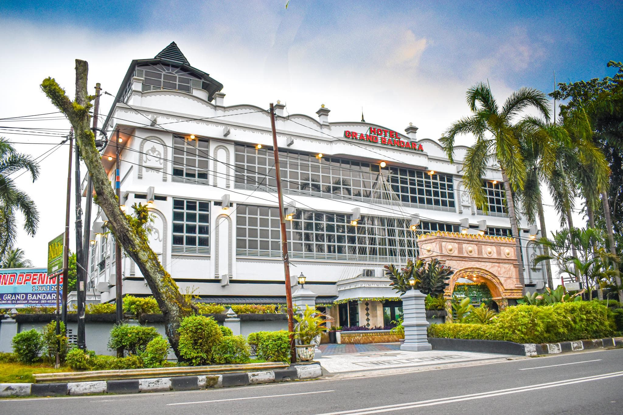 Hotel Grand Bandara photo 3