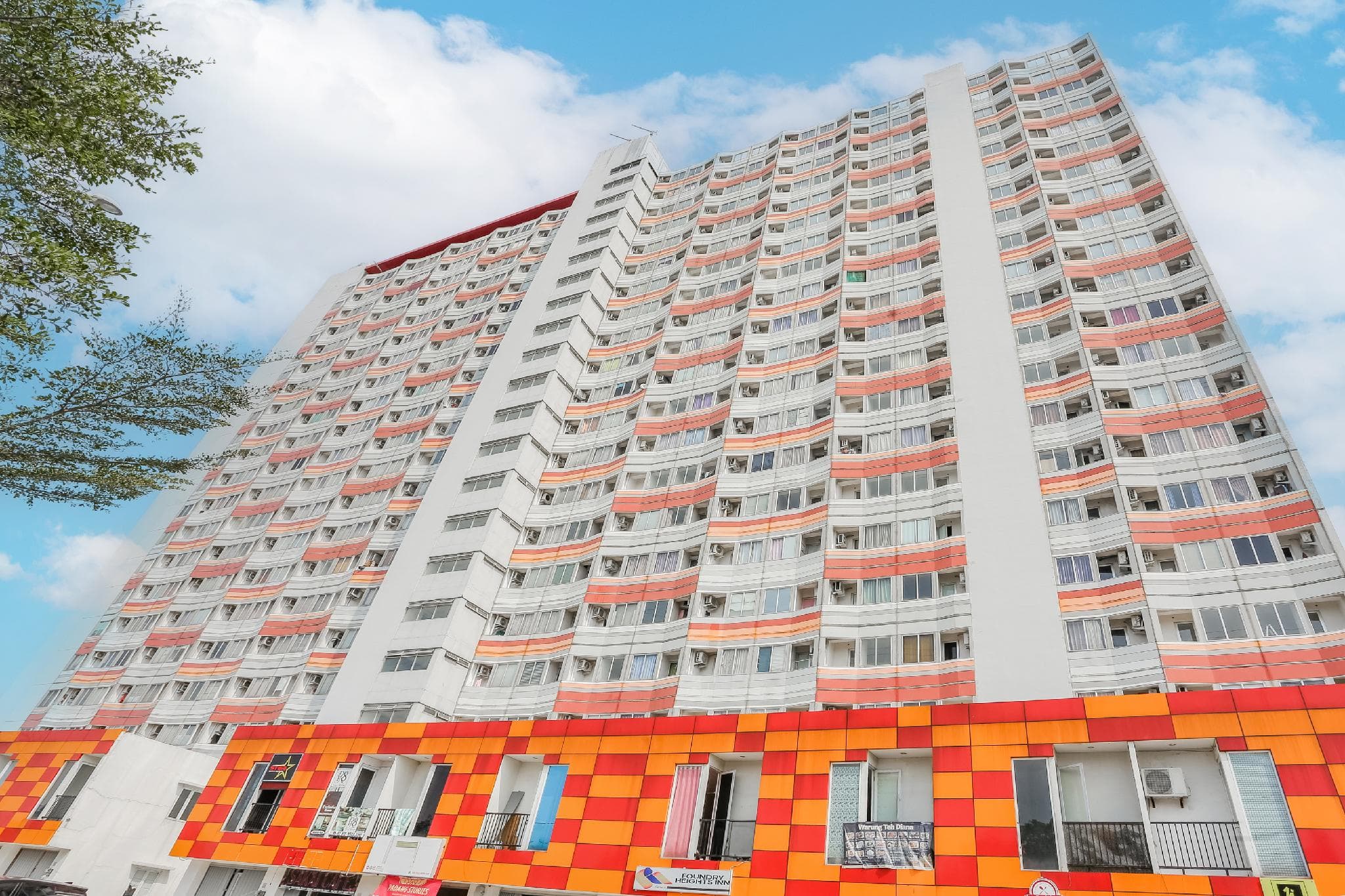 Hotel O Tower Mahakam serviced apartment Riverview Jababeka Ruko 30-26 photo 5