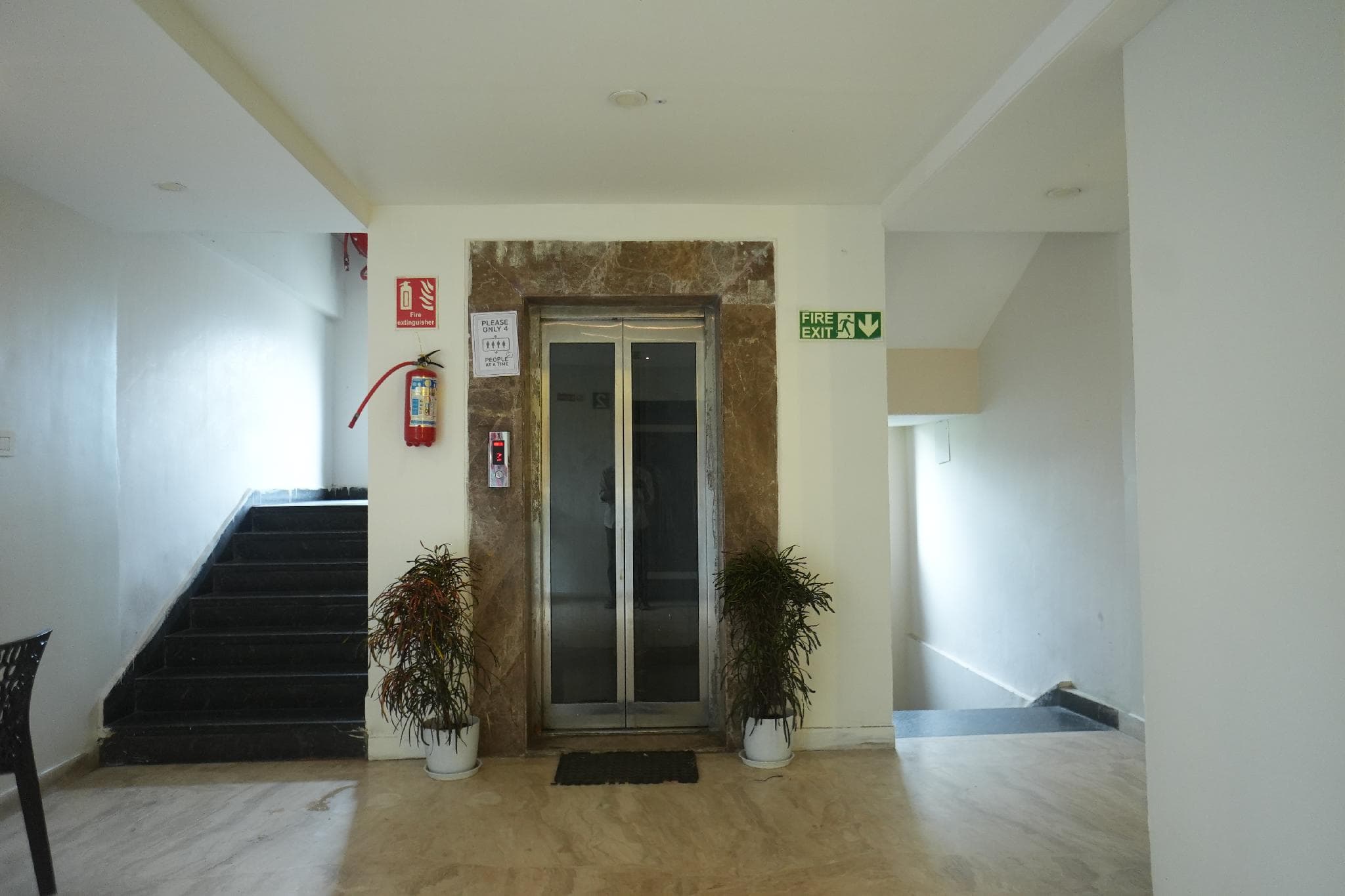 Hotel Sriveda photo 4